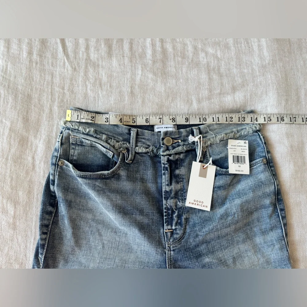 Good American Good Waist Jeans NWT - Picture 2 of 8